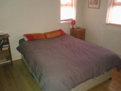Double room offered in Reading Berkshire United Kingdom for £450 p/m