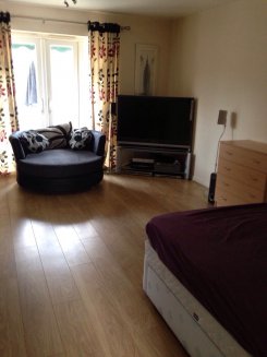 Double room in  Milton keynes for £450 per month