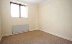 Room in  Glasgow for £325 per month