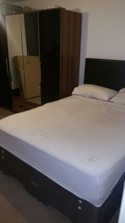 Double room offered in Bermondsey/shad Thames London United Kingdom for £180 p/w
