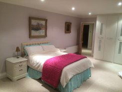 Double room offered in Rickmansworth Hertfordshire United Kingdom for £65 p/d