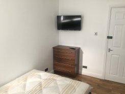 Double room in London Roahampton for £680 per month