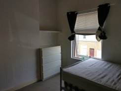 Double room in West Midlands Coventry for £300 per month