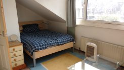Room offered in Leeds West Yorksire United Kingdom for £300 p/m
