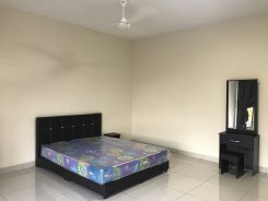 Double room offered in Austin heights Johor Malaysia for RM850 p/m