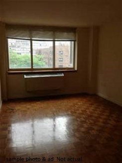 Room in New York Brooklyn for $144 per week