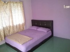 Room in Kuala Lumpur Bangsar for RM600 per month