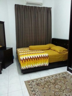 Room offered in Taman tun dr ismail  Kuala Lumpur Malaysia for RM500 p/m