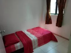 Room offered in Taman sea Selangor Malaysia for RM550 p/m