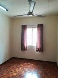 Room offered in Setia alam Selangor Malaysia for RM430 p/m