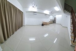 House offered in Puchong  Selangor Malaysia for RM2900 p/m
