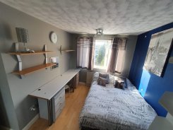 Double room offered in Bedford Bedfordshire United Kingdom for £400 p/m