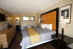 Room in Virginia 22601   winchester, va  for $48 per day