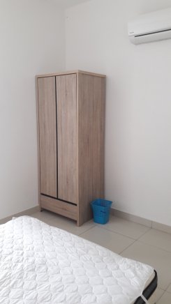 Room offered in Johor Bahru Johor Malaysia for RM800 p/m