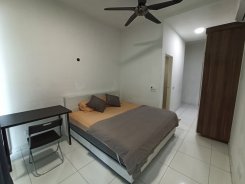 Room offered in 81200 Johor Malaysia for RM800 p/m