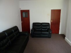 Room in Sheffield S11 8ne for £75 per month
