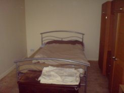 /rooms-for-rent/detail/700/rooms-midland-court-price-92-p-w