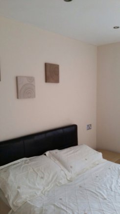 Double room in London Clapham for £600 per 4 weeks