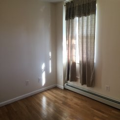 Room offered in Bronx New York United States for $795 p/m