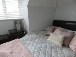 Double room offered in Bournemouth. Dorset United Kingdom for £130 p/w