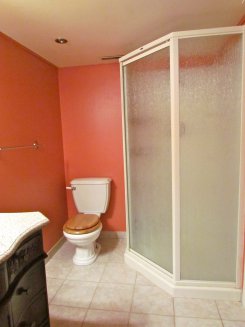 House in Alberta Edmonton for $950 per month
