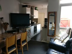 Double room offered in Coventry West Midlands United Kingdom for £300 p/m