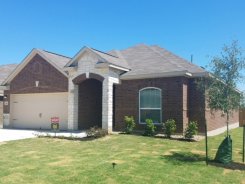 House in Texas 78653 for $160 per week
