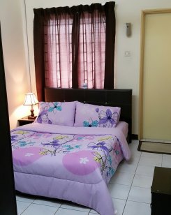 Room offered in Kota Kemuning Selangor Malaysia for RM500 p/m