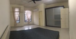 House in Johor Bukit indah for RM700 per month