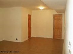 Room in New York Bronx for $127 per week