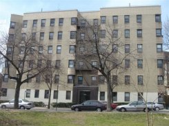 Apartment offered in Bronx New York United States for $933 p/m