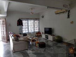 House in Selangor Bandar utama for RM650 per month