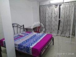 Room offered in Subang jaya Selangor Malaysia for RM500 p/m