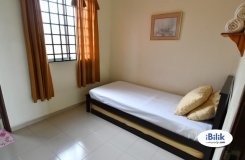 Room offered in Klang Selangor Malaysia for RM500 p/m