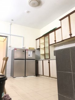 Single room in Selangor Bandar utama for RM460 per month