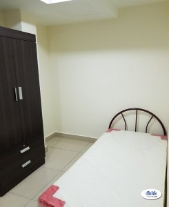 Room in Selangor Petaling Jaya for RM550 per month