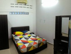 Room offered in Bandar puteri puchong Selangor Malaysia for RM500 p/m