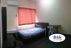 Room offered in Subang jaya Selangor Malaysia for RM500 p/m