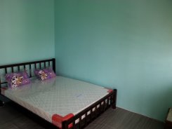 Room offered in Shah alam  Selangor Malaysia for RM560 p/m