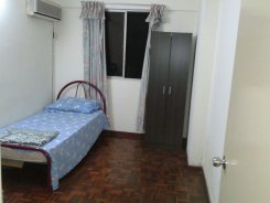 Room offered in Subang jaya Selangor Malaysia for RM500 p/m