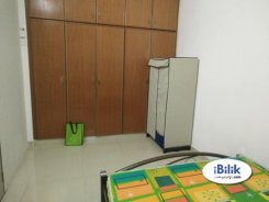 Room in Selangor Bandar kinrara for RM550 per month