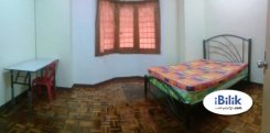 Room offered in Bandar utama Selangor Malaysia for RM600 p/m