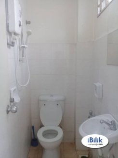 Room in Selangor Subang jaya for RM570 per month