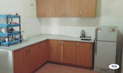 Room in Selangor Seksyen 17, petaling jaya for RM560 per month