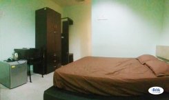 Room in Selangor Seksyen 17, petaling jaya for RM550 per month