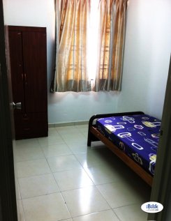 Room offered in Cheras Kuala Lumpur Malaysia for RM600 p/m