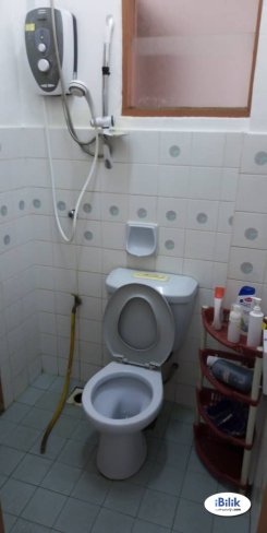 Room in Selangor Shah alam  for RM700 per month