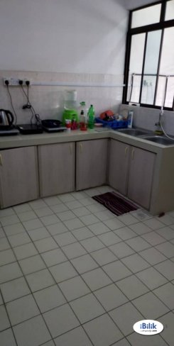 Room in Kuala Lumpur Kepong for RM570 per month