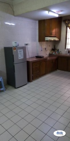 Room in Selangor Seri kembangan for RM550 per month
