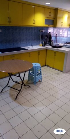 Room in Selangor Ss18, subang jaya for RM500 per month